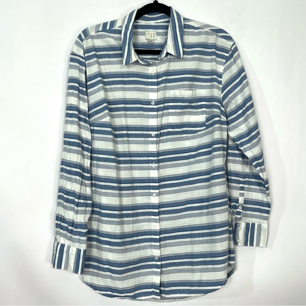 A New Day Blue and White Striped Button Up 3/4 Adjustable Sleeve Shirt Sz XL